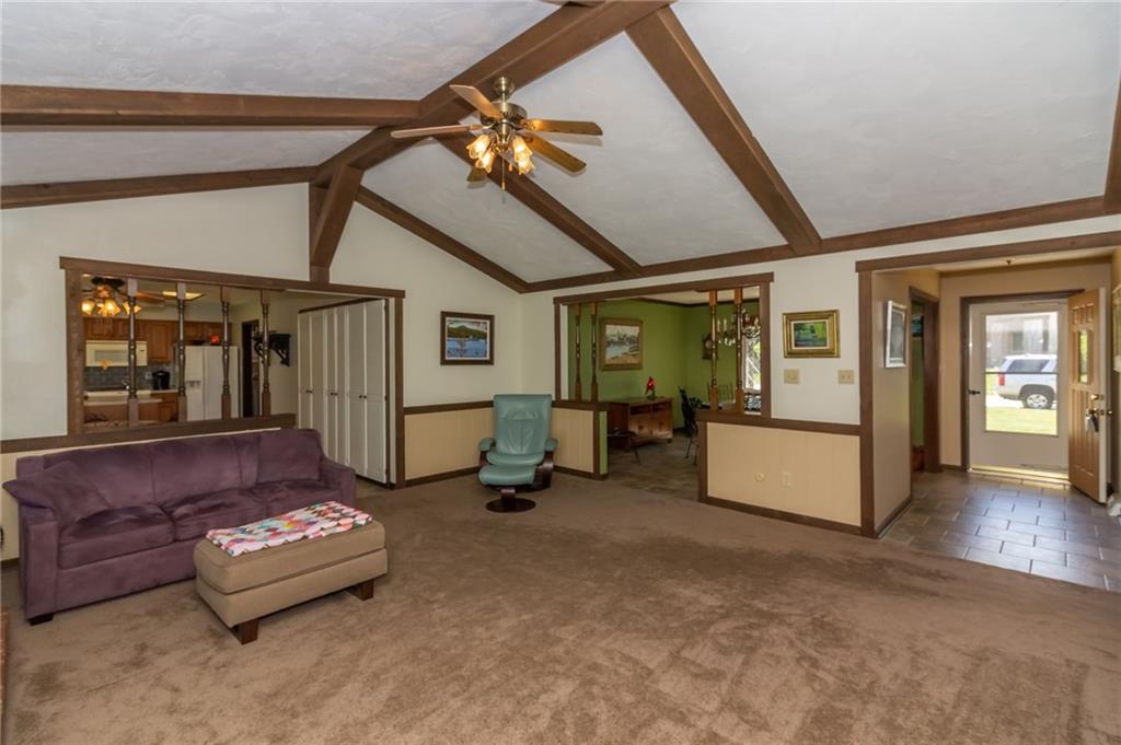 620 Jackson Road Greenwood, IN 46142 - Photo 4 of 26 Gallery Image 4