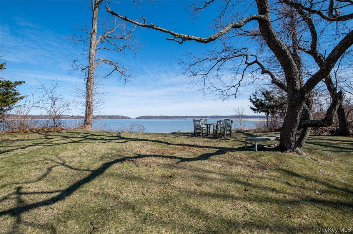 224 Centre Island Road Centre Island, NY 11771 - Photo 8 of 48