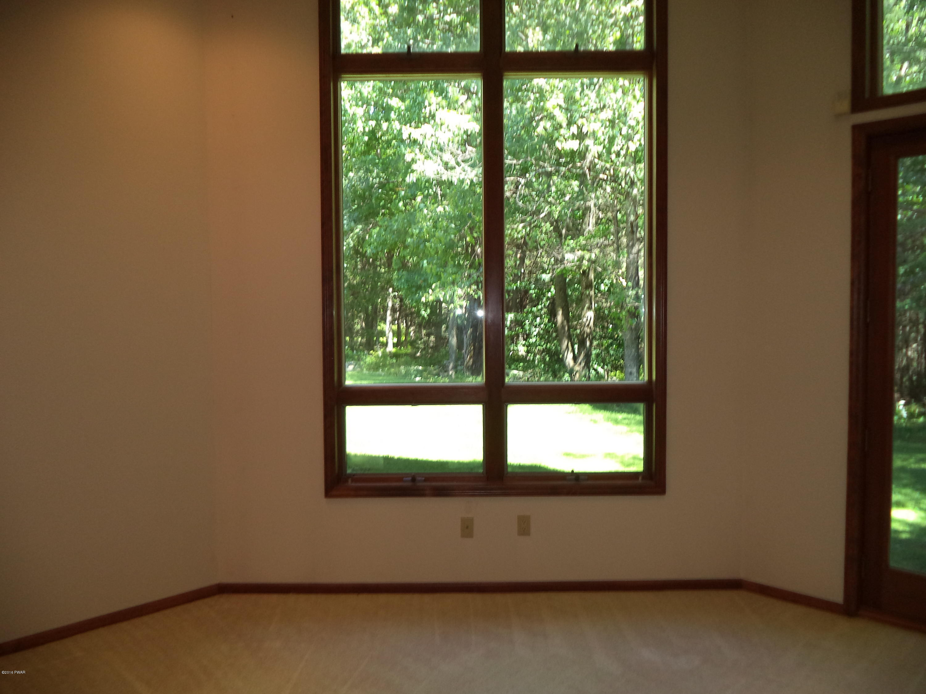 113 Simons Road Greentown, PA 18426 - Photo 18 of 73