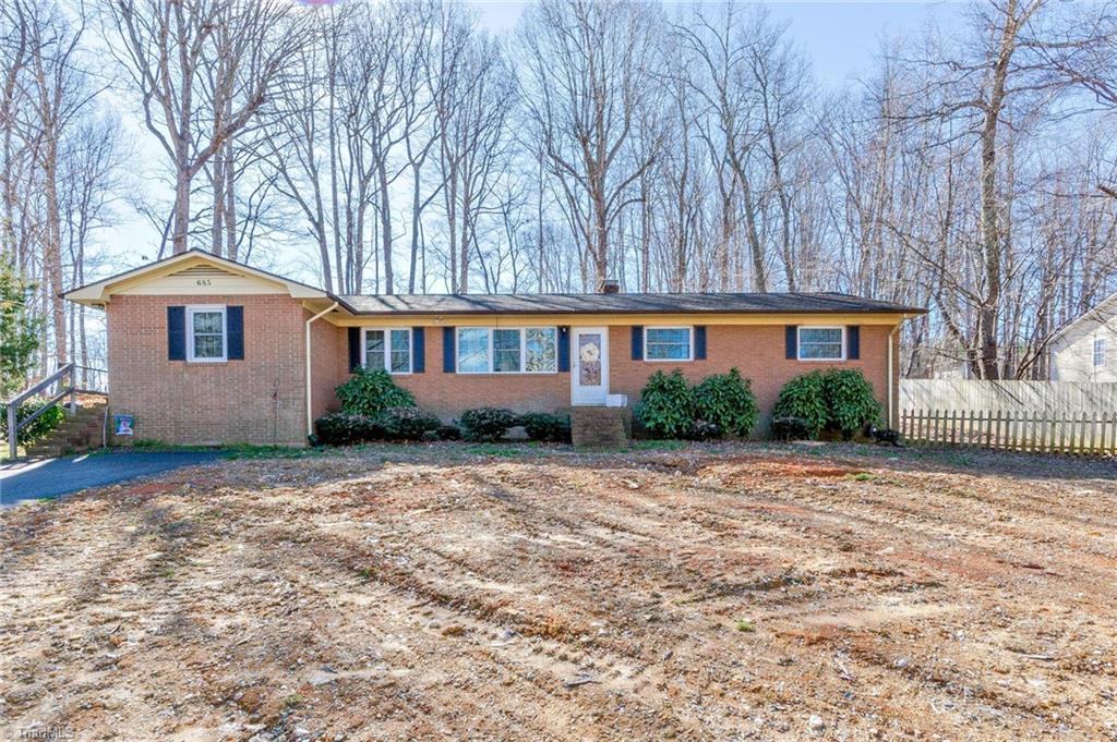 685 Inwood Road Asheboro, NC 27205 - Photo 1 of 31 Gallery Image 1