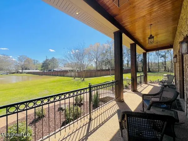 $599,000 | 210 White Street, Florence, MS 39073