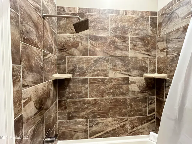 $609,000 | 210 White Street, Florence, MS 39073