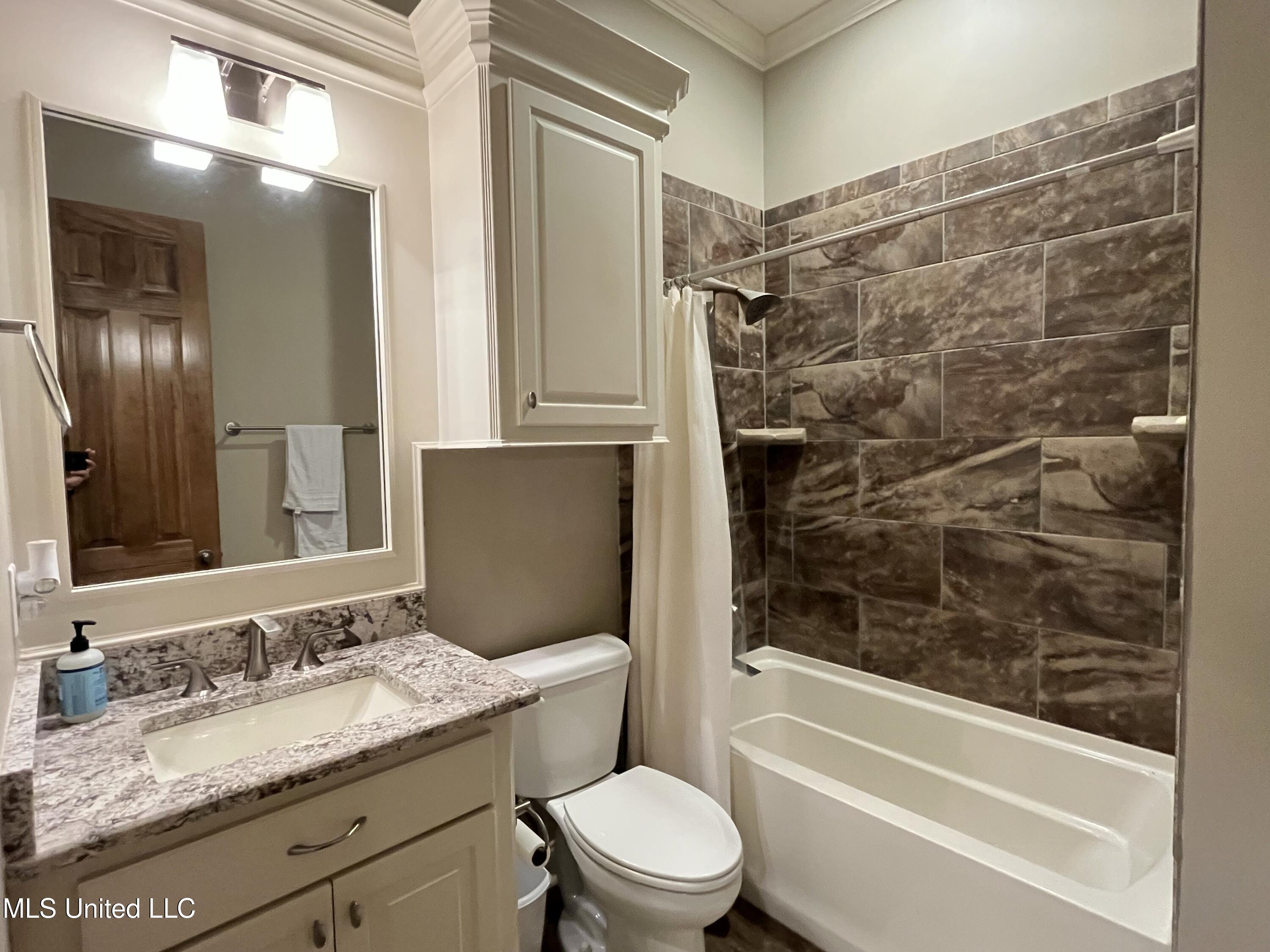 210 White Street Florence, MS 39073 - Photo 57 of 81 IMG_6475