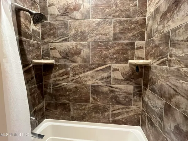 $599,000 | 210 White Street, Florence, MS 39073