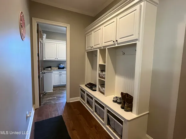 $599,000 | 210 White Street, Florence, MS 39073