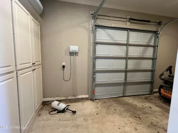 $599,000 | 210 White Street, Florence, MS 39073