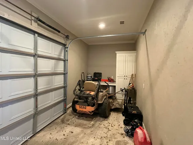 $609,000 | 210 White Street, Florence, MS 39073