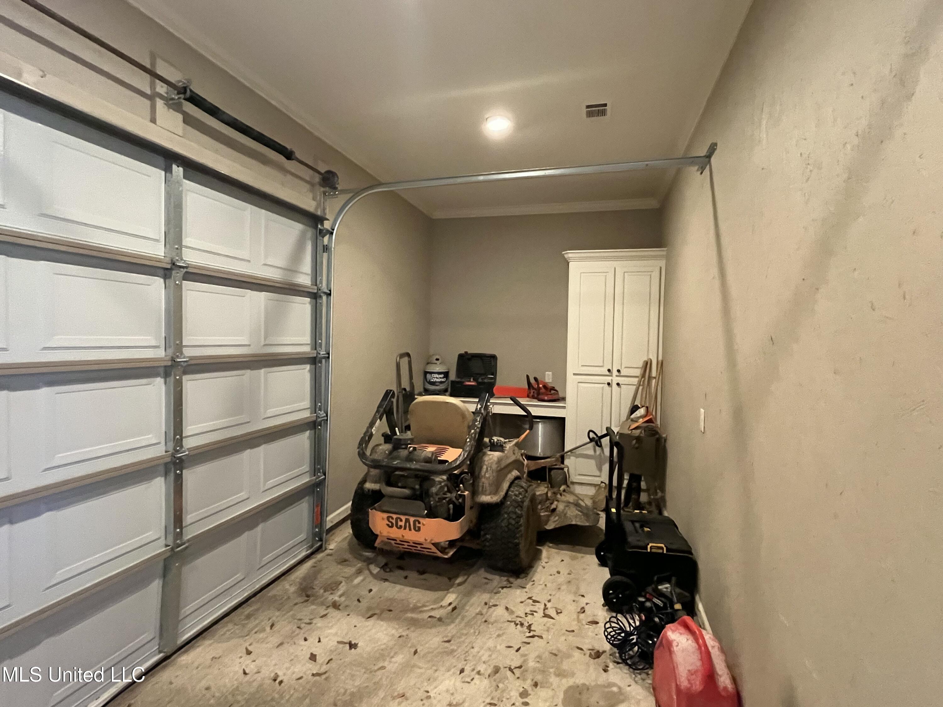 210 White Street Florence, MS 39073 - Photo 64 of 81 IMG_6483