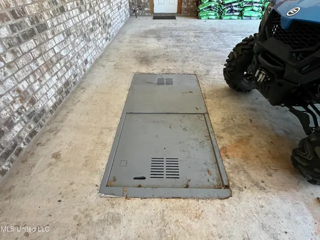 $609,000 | 210 White Street, Florence, MS 39073