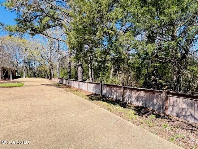 $609,000 | 210 White Street, Florence, MS 39073