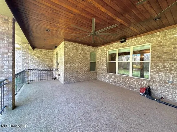 $599,000 | 210 White Street, Florence, MS 39073