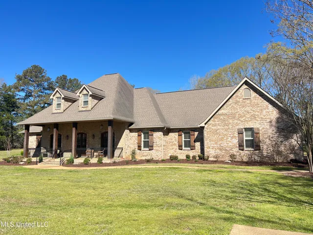 $609,000 | 210 White Street, Florence, MS 39073