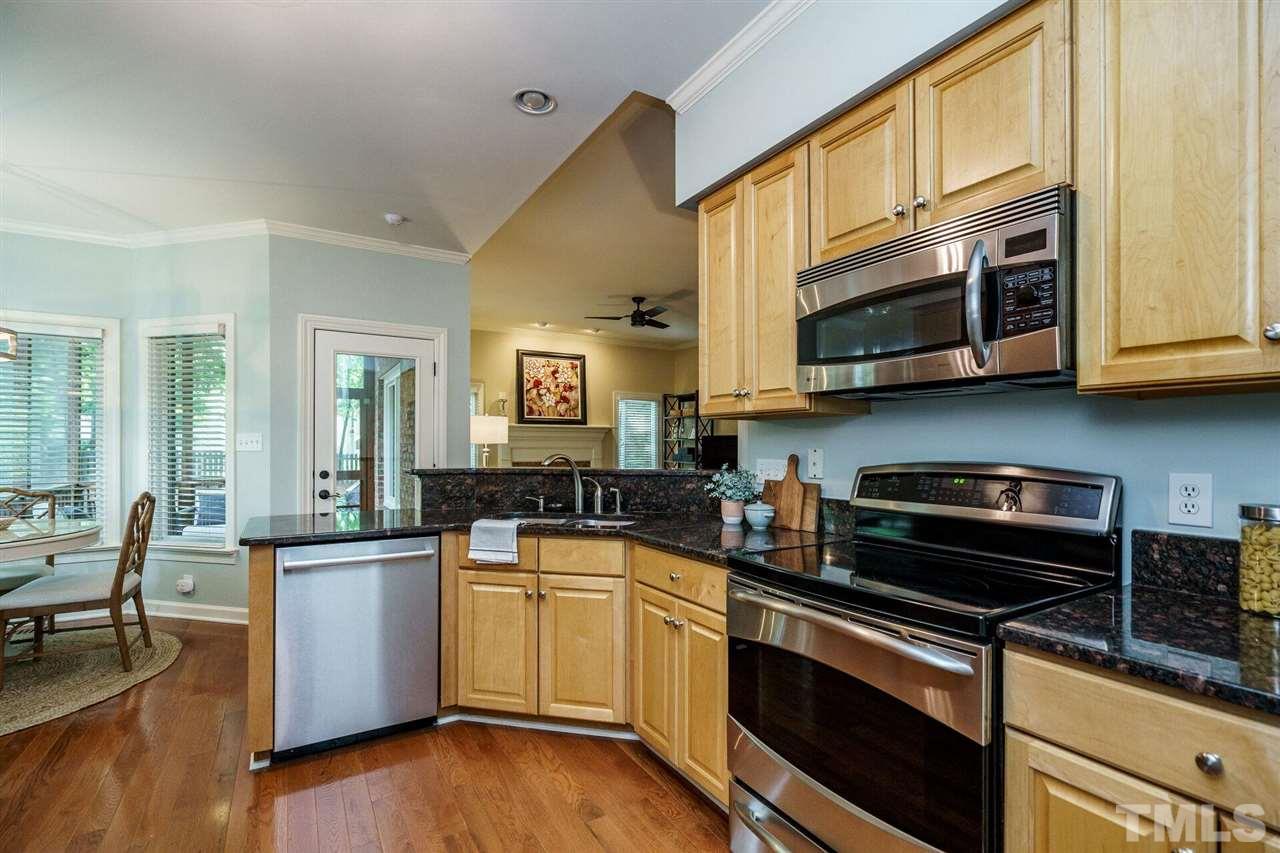 3304 Glade Spring Court Raleigh, NC 27612 - Photo 8 of 27