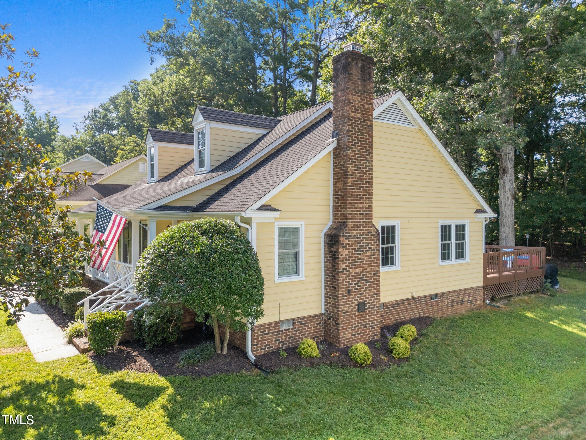 11901 North Exeter Way Raleigh, NC 27613 - Photo 32 of 39 35-web-or-mls-DJI_20250626101130_0100_D