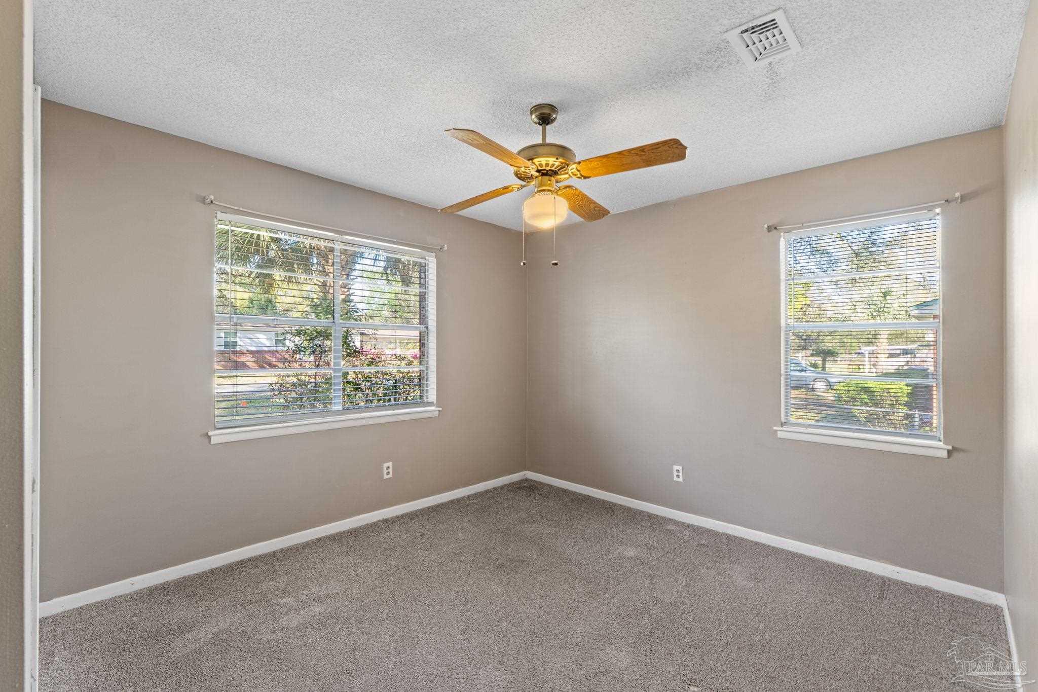 1811 Dewrell Square Pensacola, FL 32504 - Photo 15 of 27