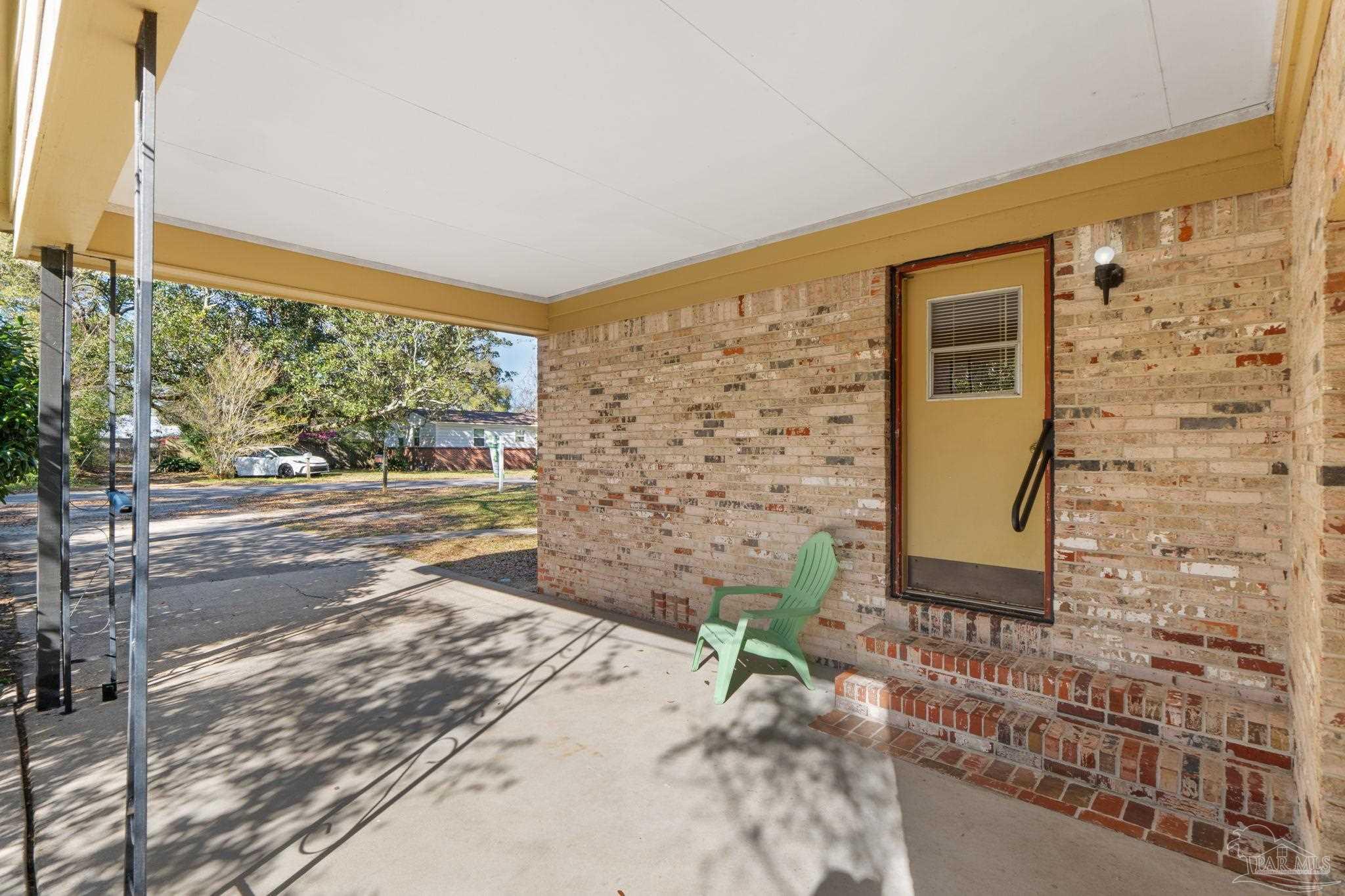 1811 Dewrell Square Pensacola, FL 32504 - Photo 22 of 27