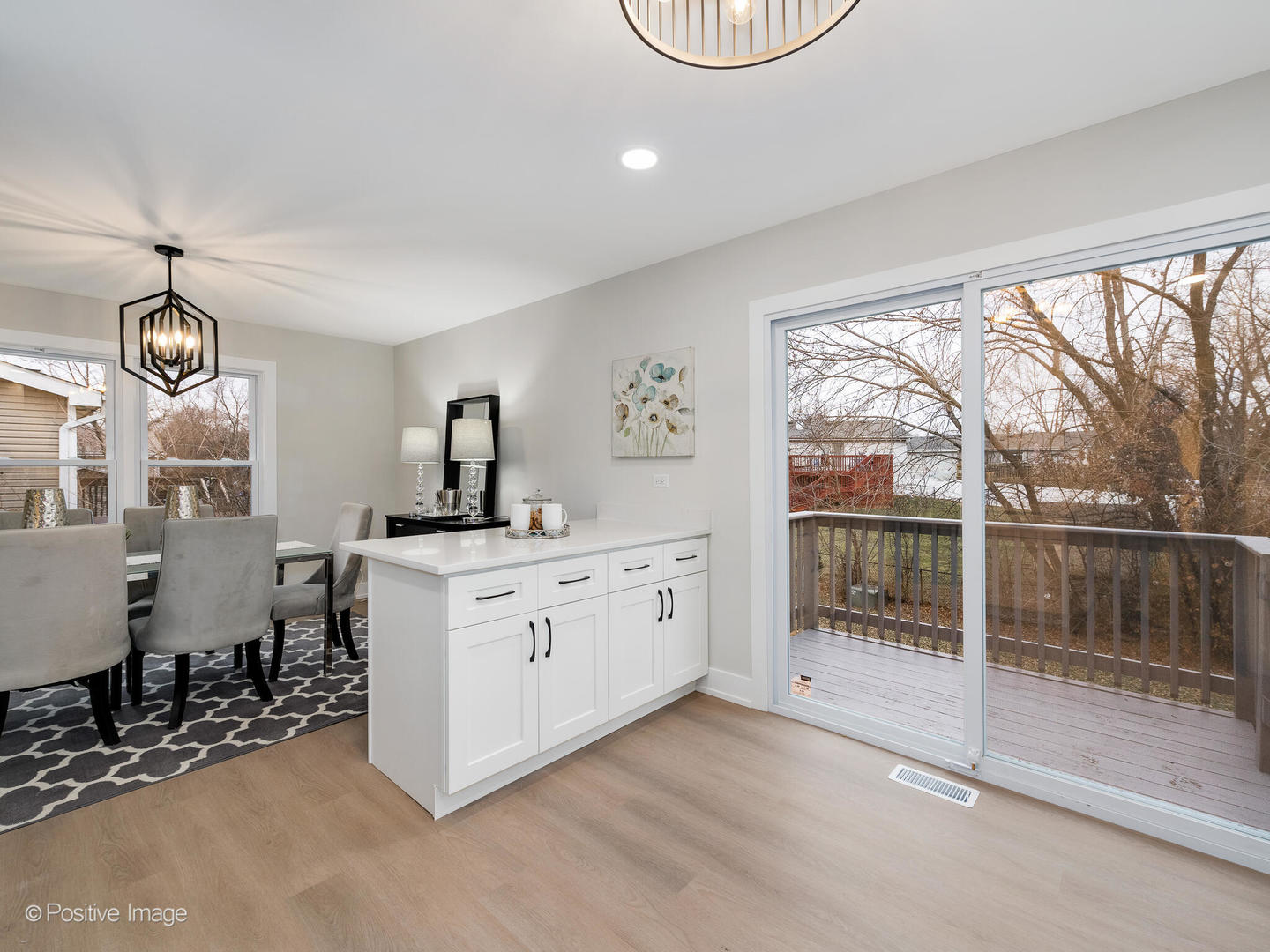 504 West Briarcliff Road Bolingbrook, IL 60440 - Photo 8 of 22