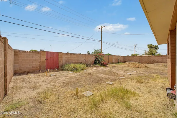$320,000 | 2125 West 2nd Street, Mesa, AZ 85201