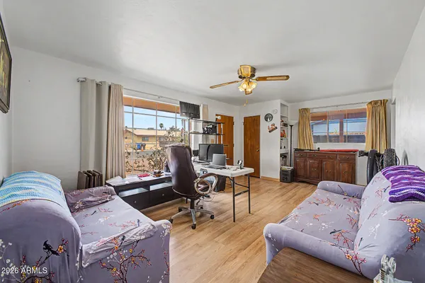 $320,000 | 2125 West 2nd Street, Mesa, AZ 85201