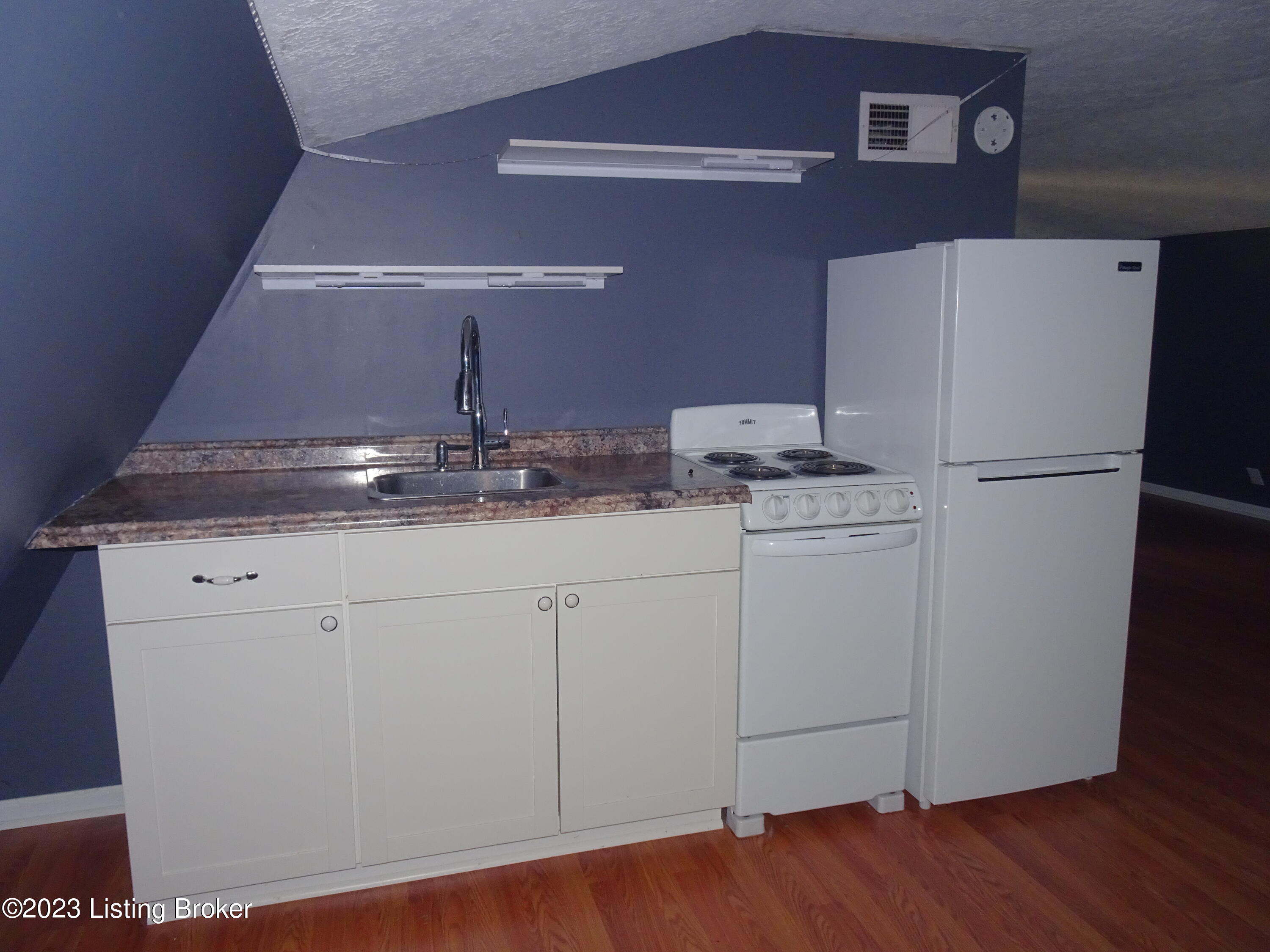 1744 Weavers Run West Point, KY 40177 - Photo 20 of 27 DSC05988