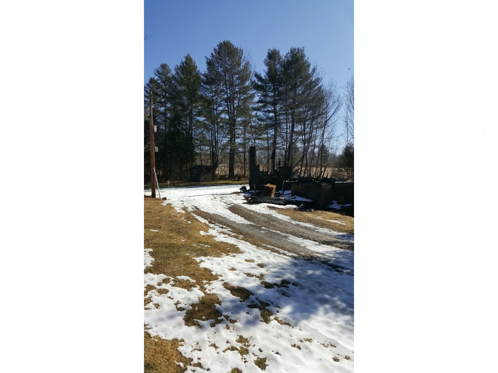640 Unity Springs Road Newport, NH 03773 - Photo 6 of 9
