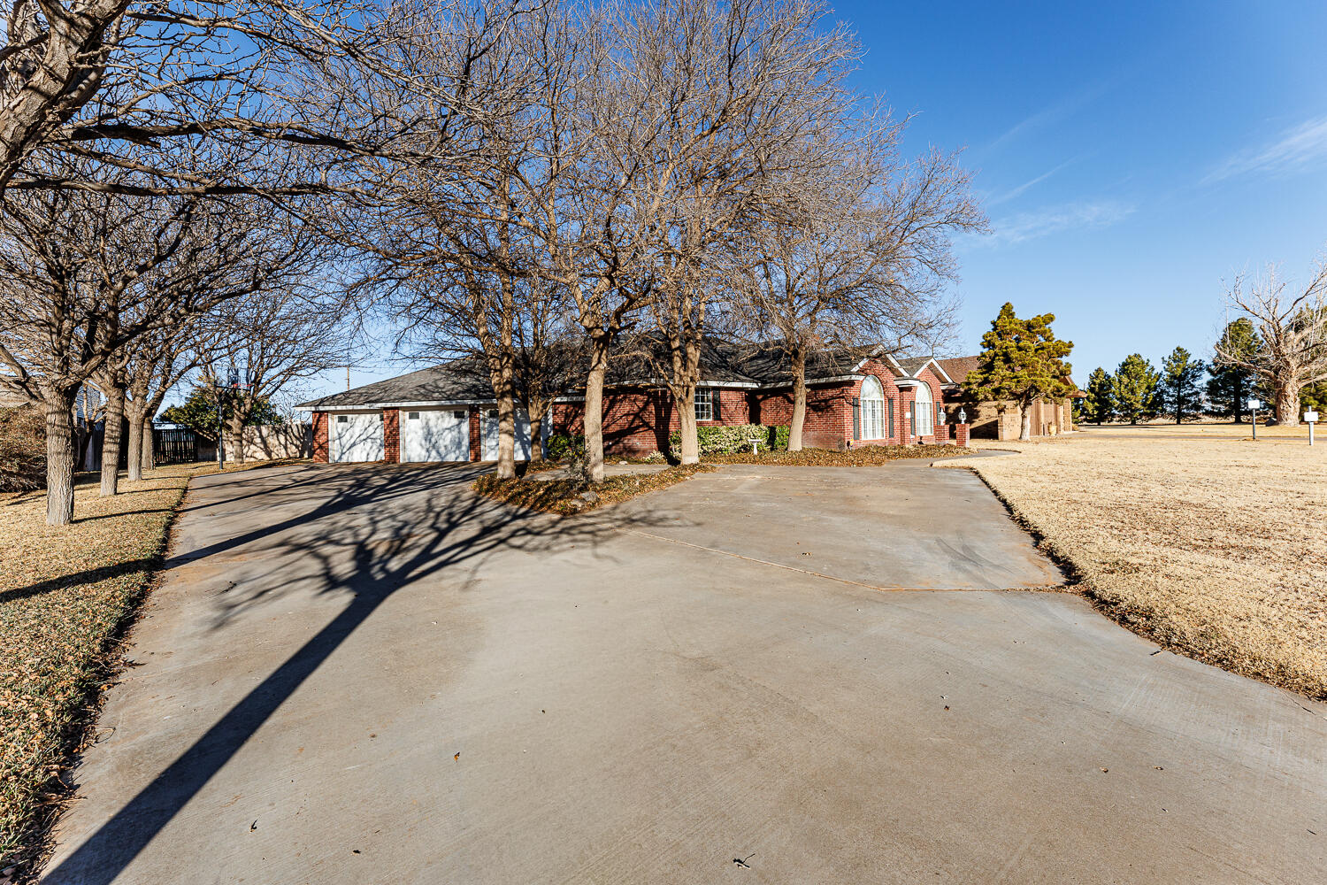 206 Collins Avenue Sundown, TX 79372 - Photo 62 of 82 Garage