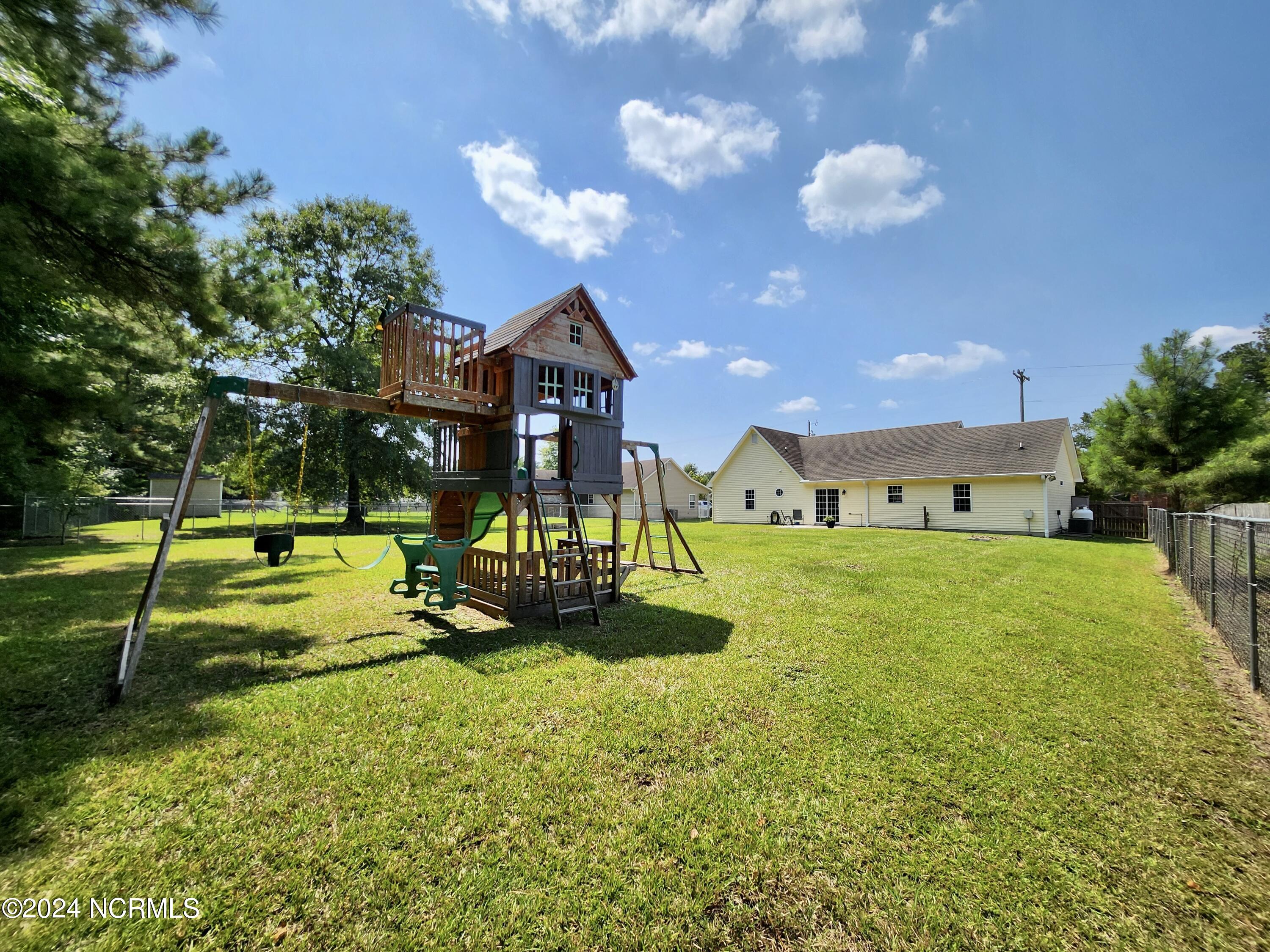 1164 Tebo Road New Bern, NC 28562 - Photo 31 of 42 Play structure