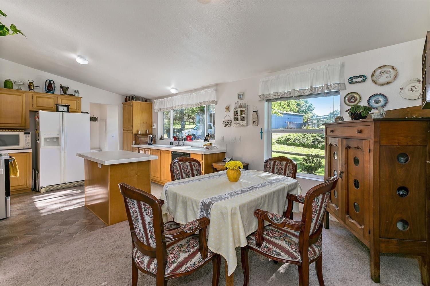 16325 Shiloh Road White City, OR 97503 - Photo 12 of 33 Additional Photo