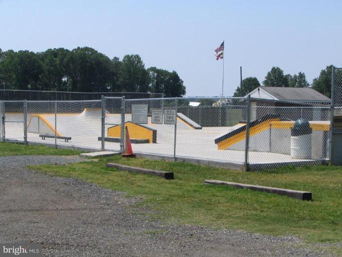 208 Oriole Avenue Ridgely, MD 21660 - Photo 11 of 11 Nearby skate park