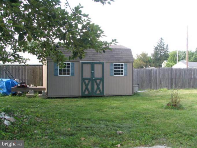 208 Oriole Avenue Ridgely, MD 21660 - Photo 5 of 11 Shed