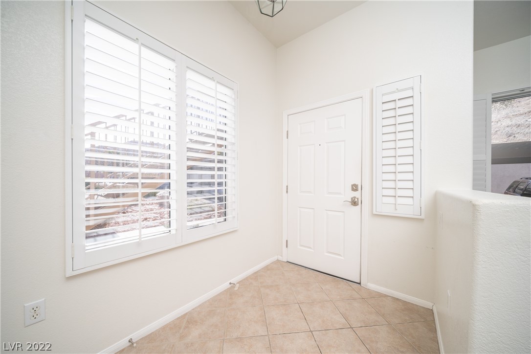 3360 Cactus Shadow Street, Unit 101 Las Vegas, NV 89129 - Photo 5 of 26