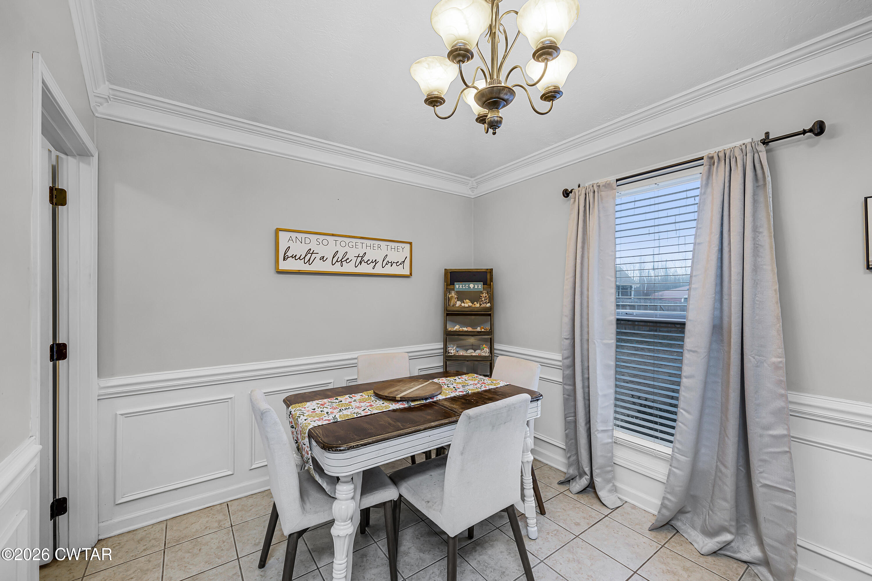 23 Matrix Cove Jackson, TN 38305 - Photo 9 of 19 a view of a dining room with furniture