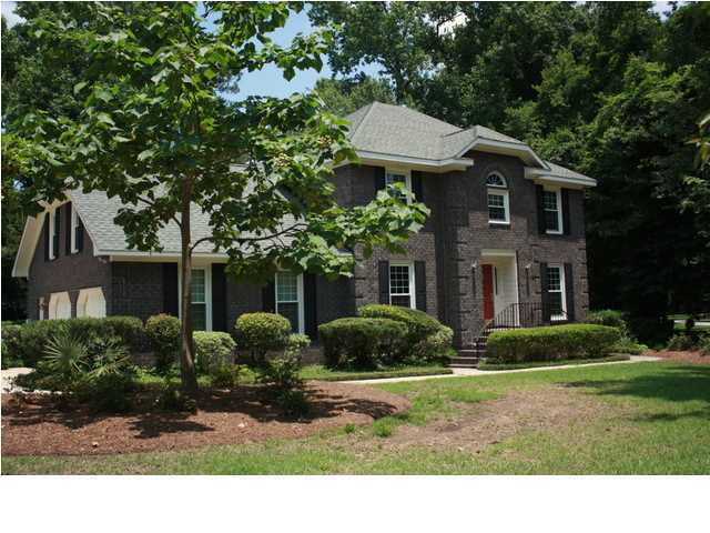 100 Old Postern Road Summerville, SC 29483 - Photo 1 of 4 Primary Photo