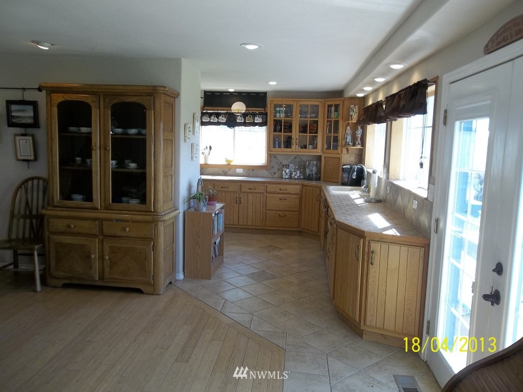 6453 D 2nd Road Northeast Moses Lake, WA 98837 - Photo 9 of 15