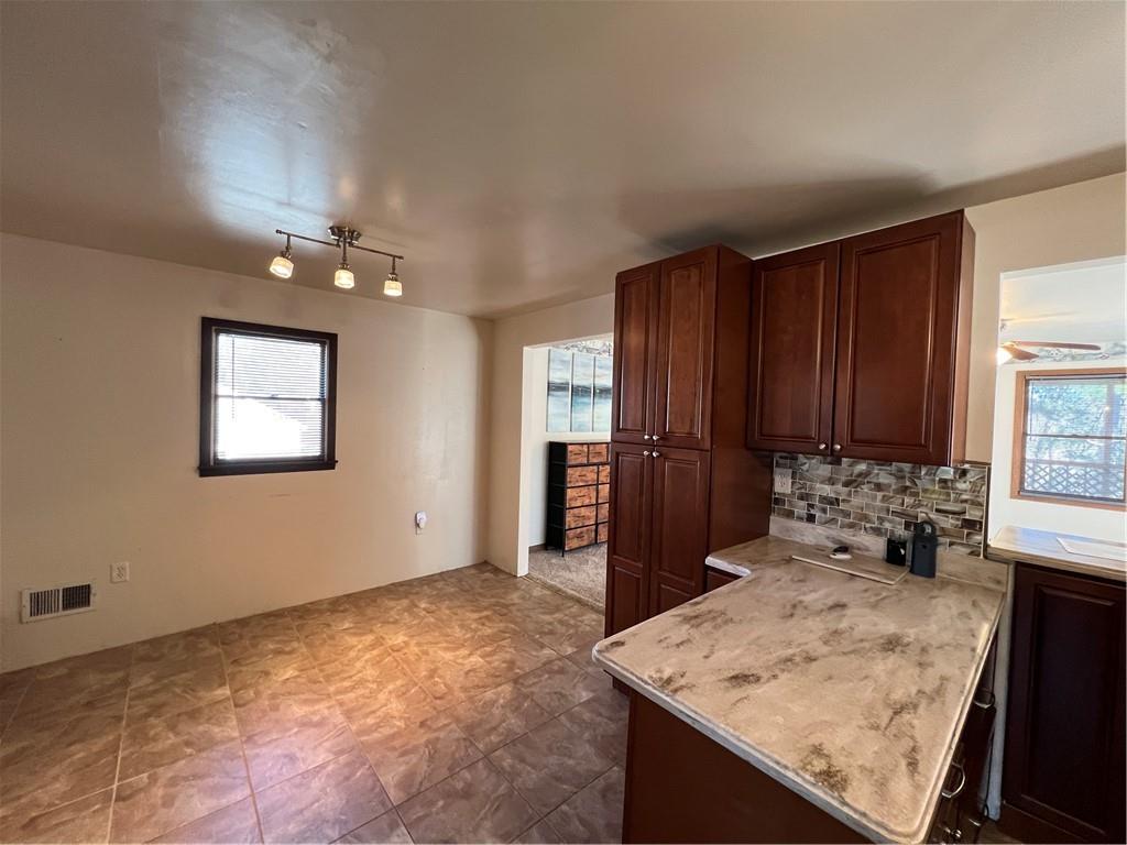 145 Locust Street Beaver, PA 15009 - Photo 6 of 28