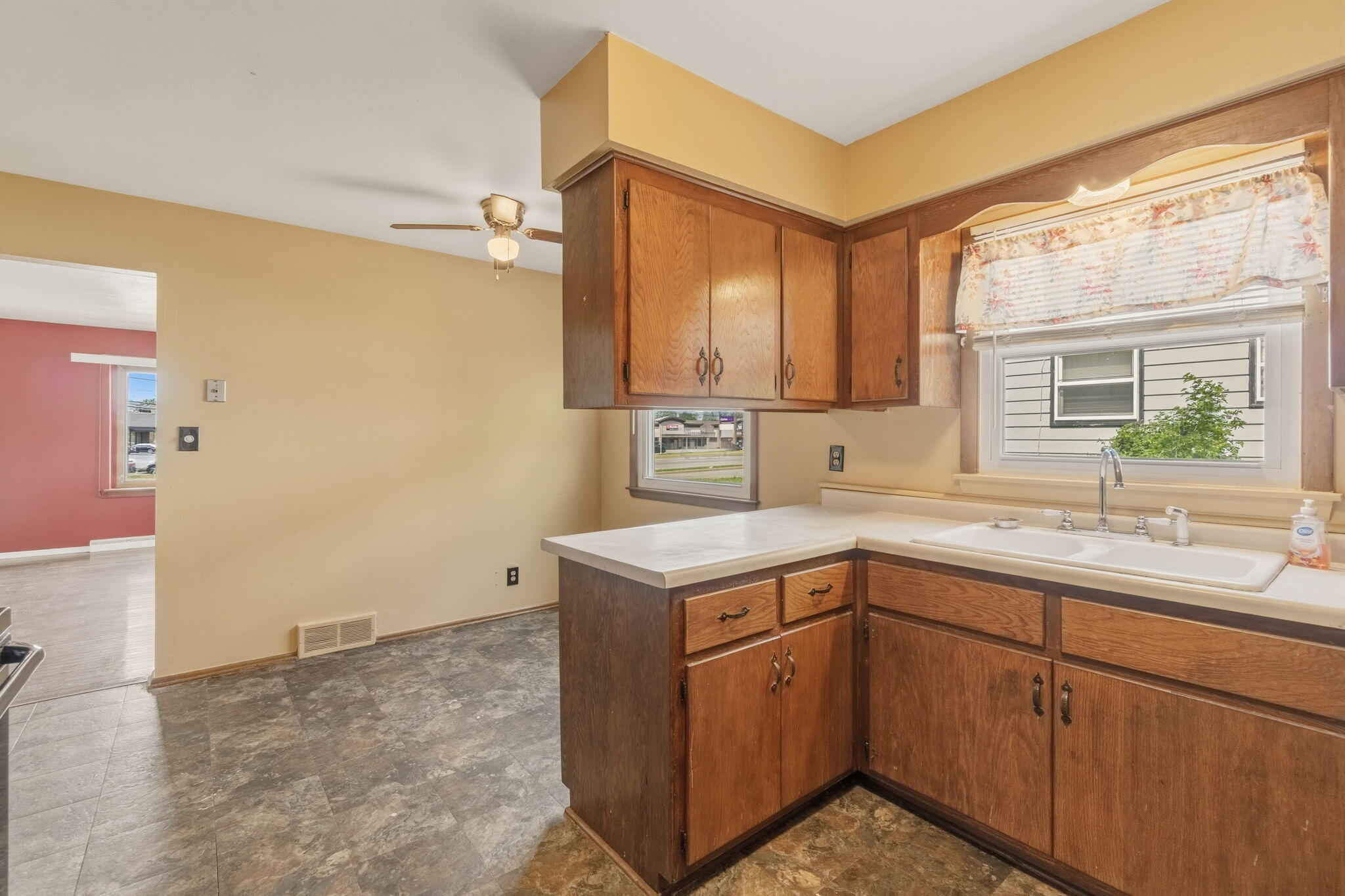 10501 West Silver Spring Drive Milwaukee, WI 53225 - Photo 45 of 57 24-web-or-mls-_DSC7914-HDR