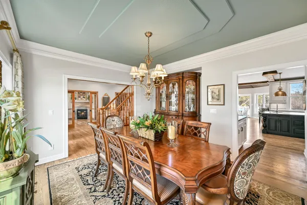 $1,849,000 | 214 East Beechwood Court, Mequon, WI 53092