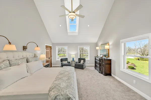 $1,849,000 | 214 East Beechwood Court, Mequon, WI 53092
