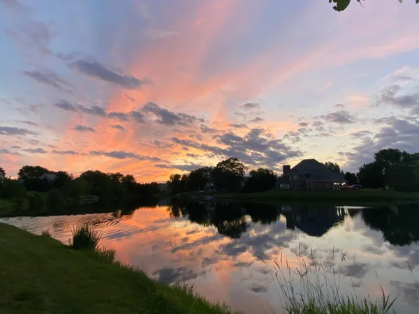 $1,849,000 | 214 East Beechwood Court, Mequon, WI 53092