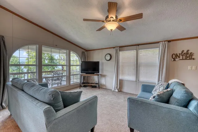 $575,000 | 109 Canary Lane, Hayesville, NC 28904