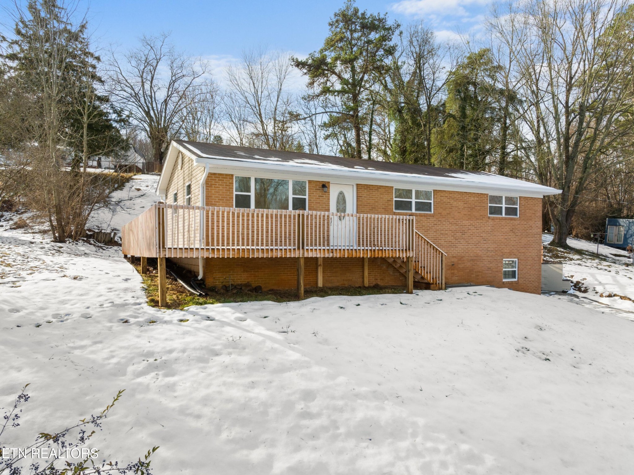 419 Parker Road Morristown, TN 37813 - Photo 1 of 39 Gallery Image 1