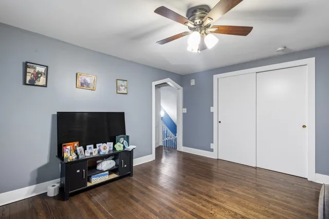 $225,000 | 10408 South Ave J, Chicago, IL 60617