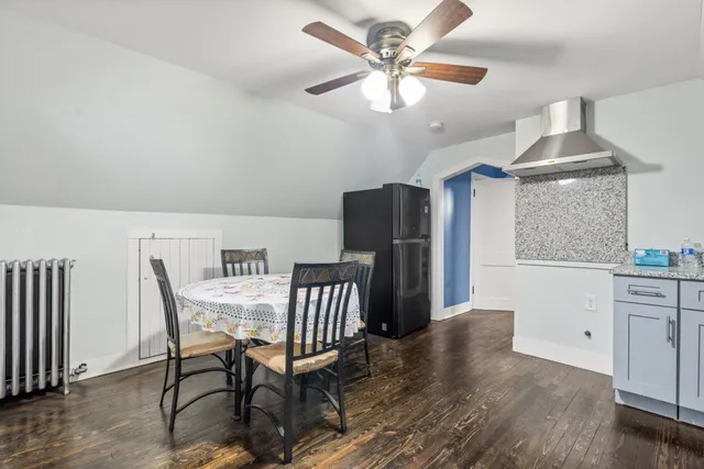 $225,000 | 10408 South Ave J, Chicago, IL 60617