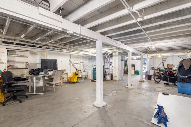 $225,000 | 10408 South Ave J, Chicago, IL 60617