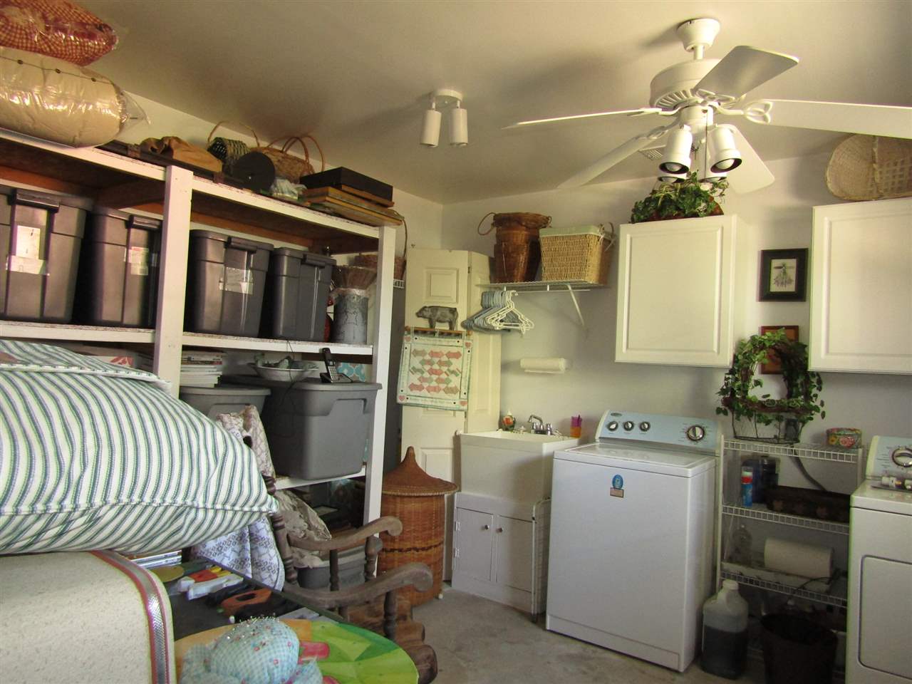 2873 Avenida Alberto Lillian, AL 36549 - Photo 29 of 35 Laundry Room & Storage
