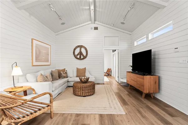 $580,000 | 2212 Highway 361, Unit 108, Port Aransas, TX 78373