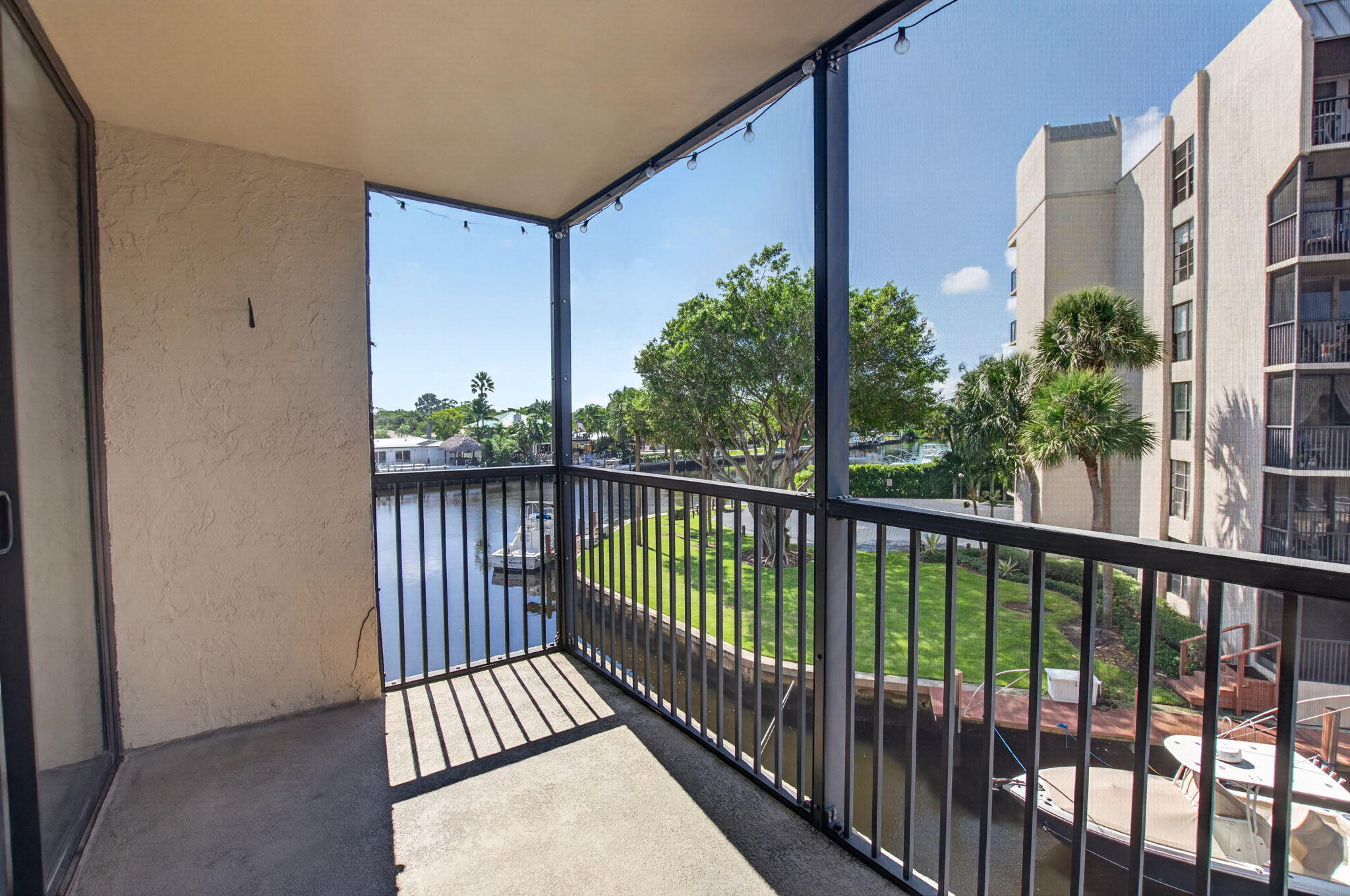 20 Royal Palm Way, Unit 3010 Boca Raton, FL 33432 - Photo 18 of 39 The View of the Canal