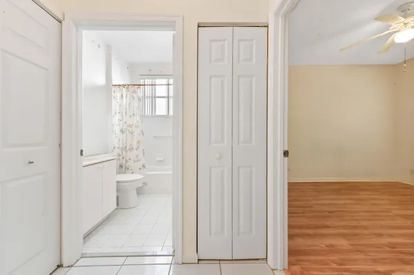 a bathroom with a toilet