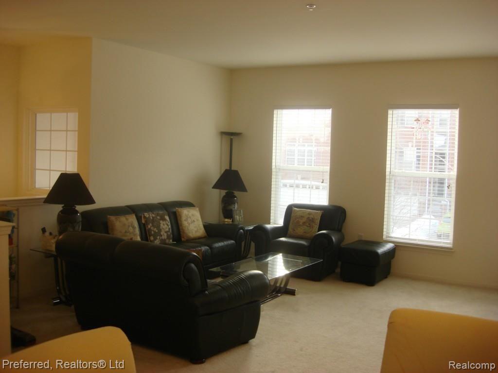 701 Cherry Orchard Road, Unit 133 Canton, MI 48188 - Photo 10 of 20 House March 1 078.jpg