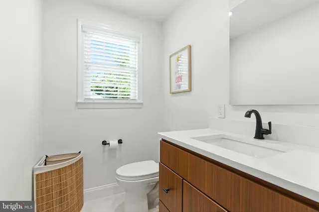 $999,000 | 481 Red Coat Lane, Wayne, PA 19087